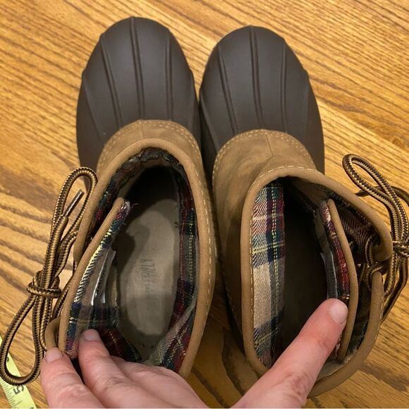 Marley Lilly Brown Base Gingham Lining Side Tie Duck Boots - Picture 6 of 9